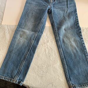 Oshkosh size 5R straight blue jeans. Waist size adjustable. Good condition.